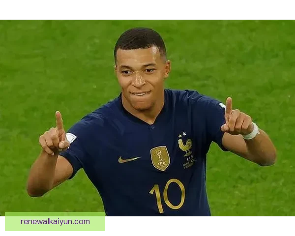 姆巴佩持续发挥稳定，左路表现备受关注